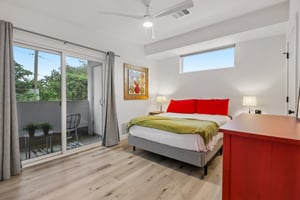 Camelot Cir 2-S2406-019.jpg