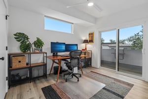 Camelot Cir 2-S2406-024.jpg