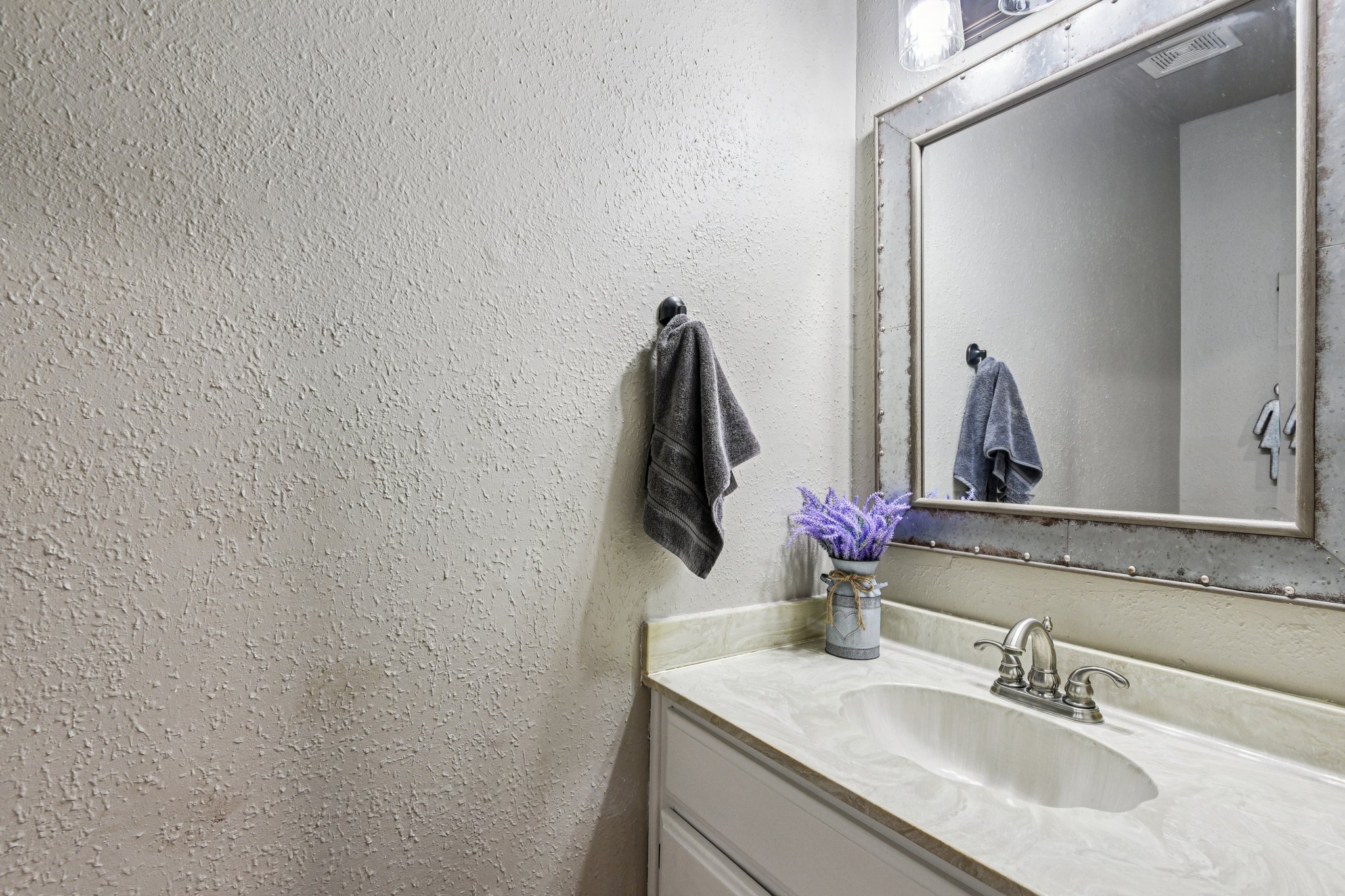 Jackson Hole Dr-S0104-035.jpg