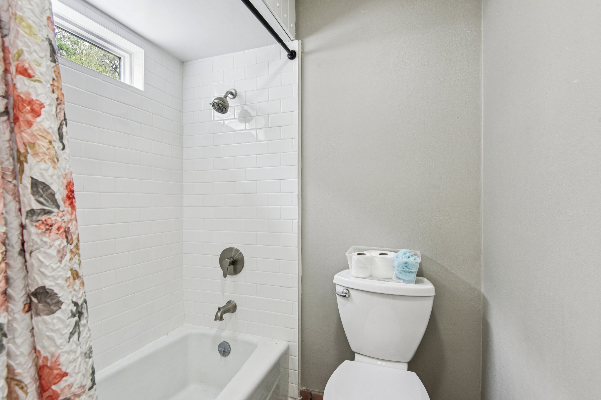 Jackson Hole Dr-S0104-045.jpg