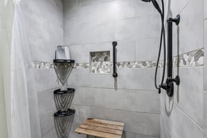 Jackson Hole Dr-S0104-032.jpg