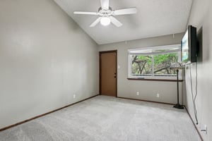 Jackson Hole Dr-S0104-043.jpg