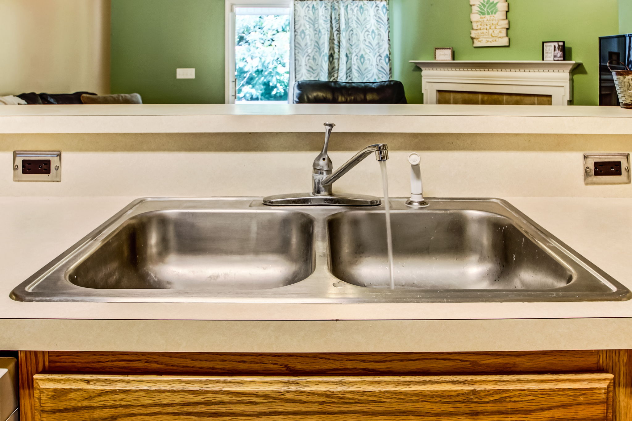 1406 Lindsey Crossing Dr, Jacksonville, FL 32218 ECVT