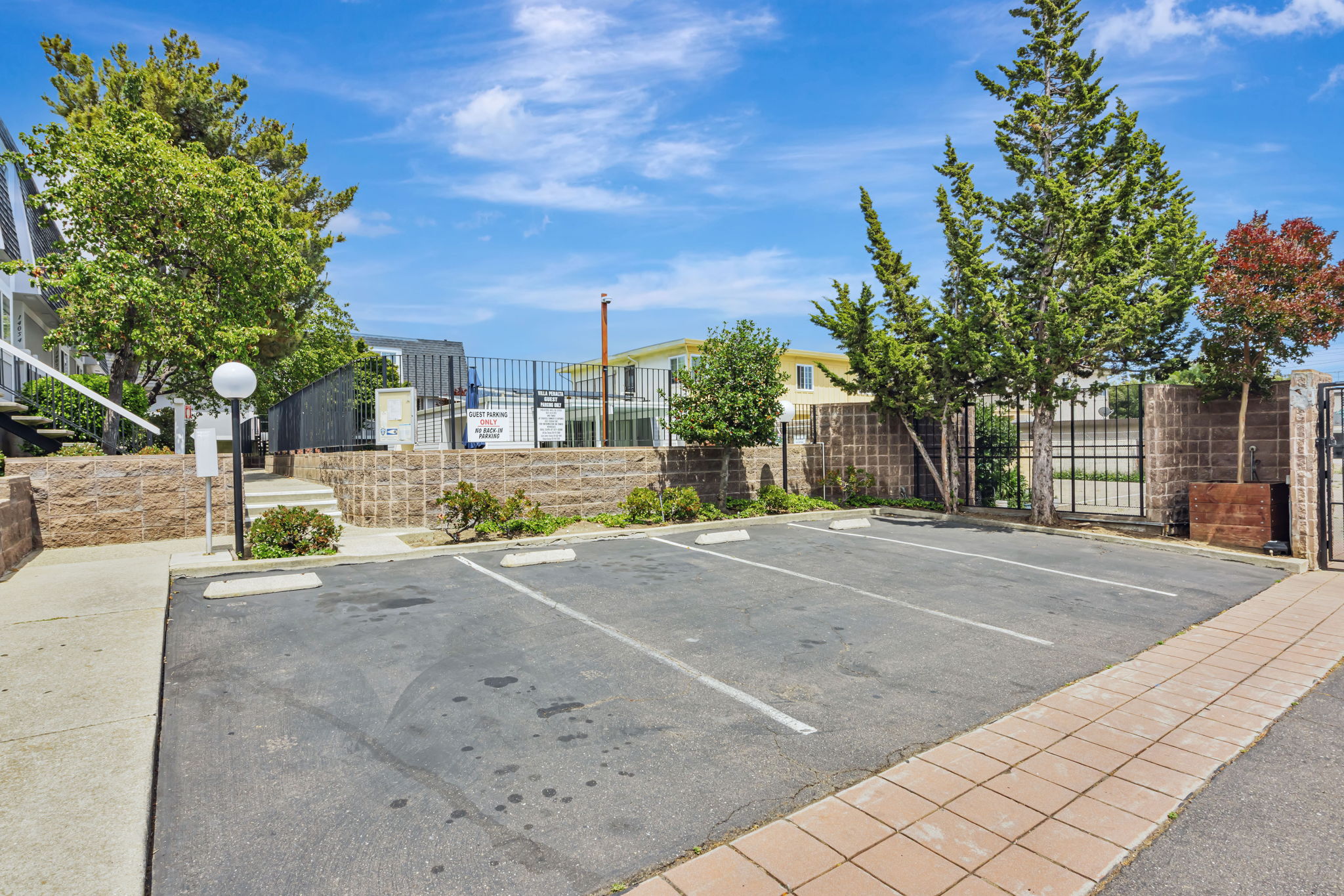 039_ 14065 Reed Ave  San 