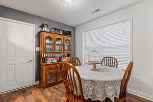 1407 Calgary Way, Bowling Green, KY 42101, USA Photo 19