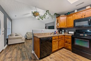 1407 Calgary Way, Bowling Green, KY 42101, USA Photo 23