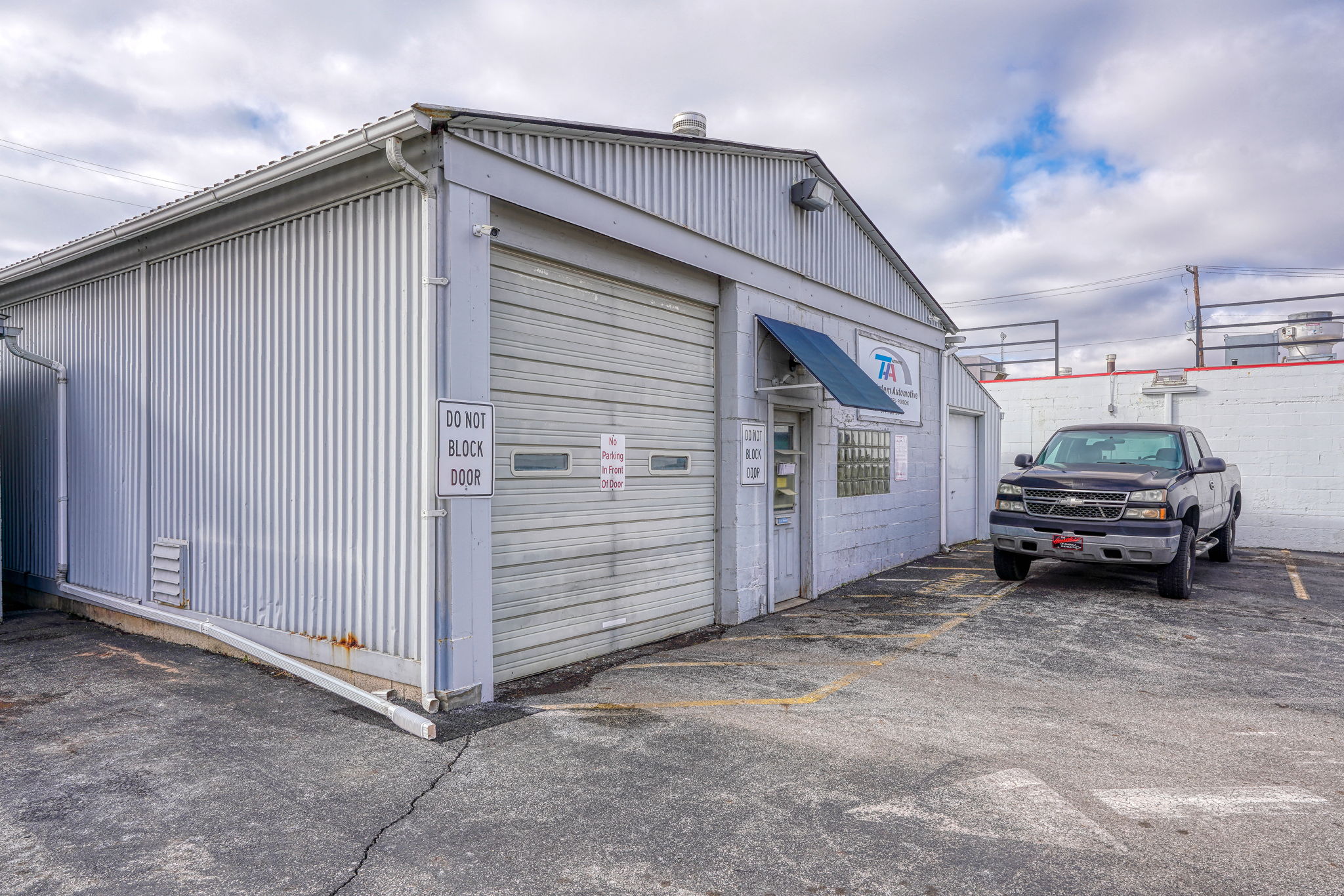 1407 W 5th Avenue (21)
