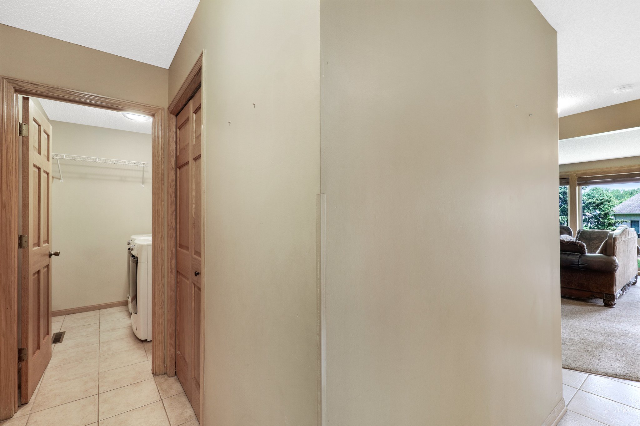 14079 Ridge Point Ct, Savage, MN 55378, US Photo 26
