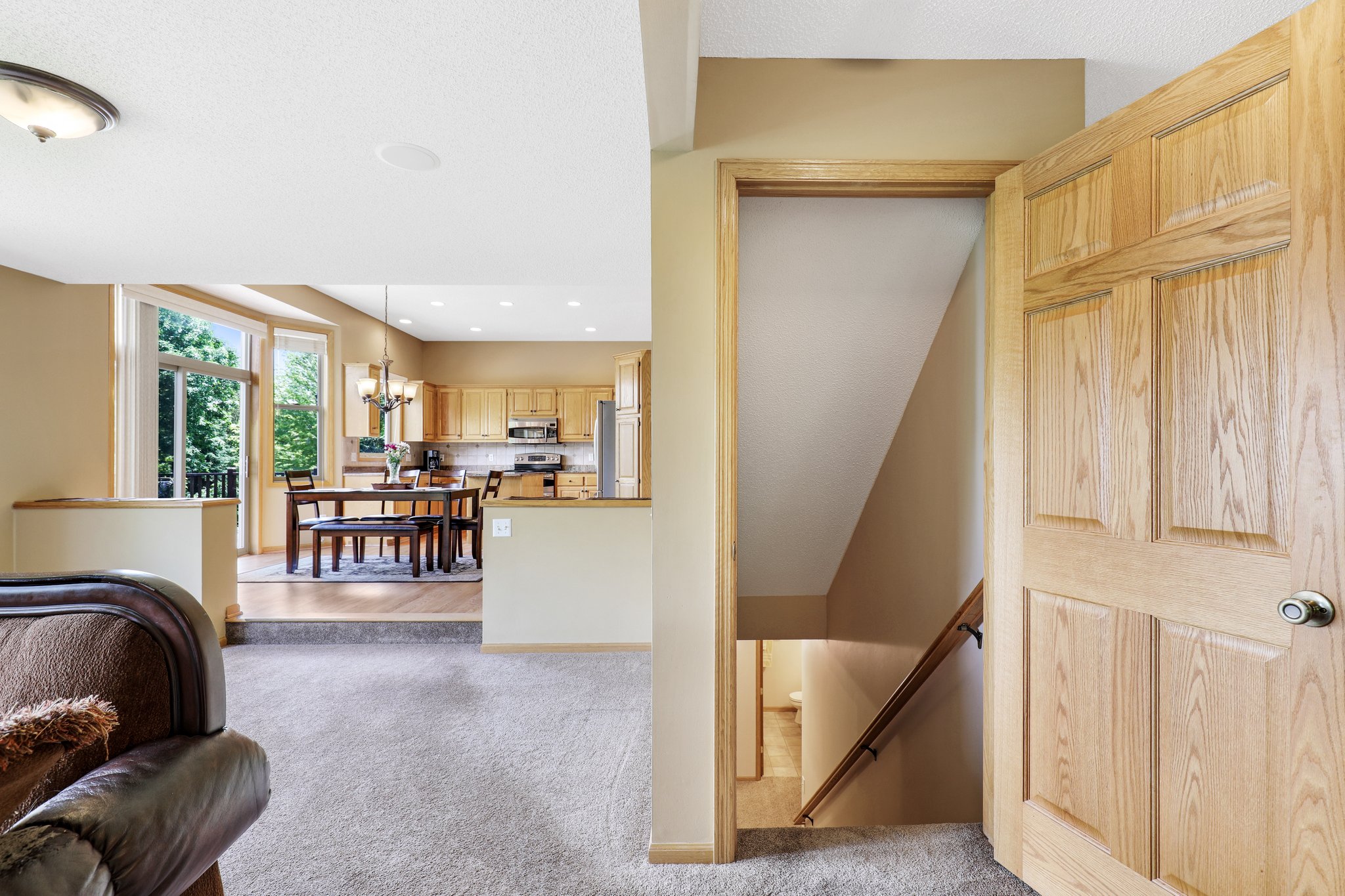 14079 Ridge Point Ct, Savage, MN 55378, US Photo 39