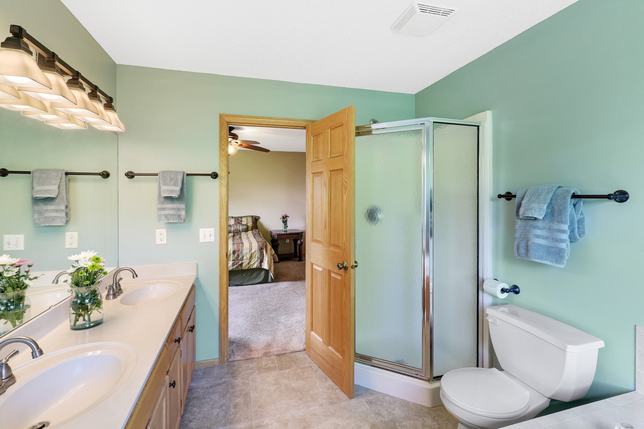 14079 Ridge Point Ct, Savage, MN 55378, US Photo 38
