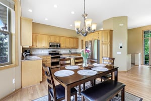 14079 Ridge Point Ct, Savage, MN 55378, US Photo 12