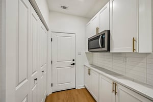 Gatlinburg Dr-S3107-020.jpg