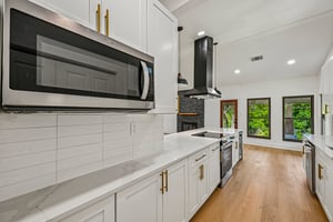 Gatlinburg Dr-S3107-021.jpg