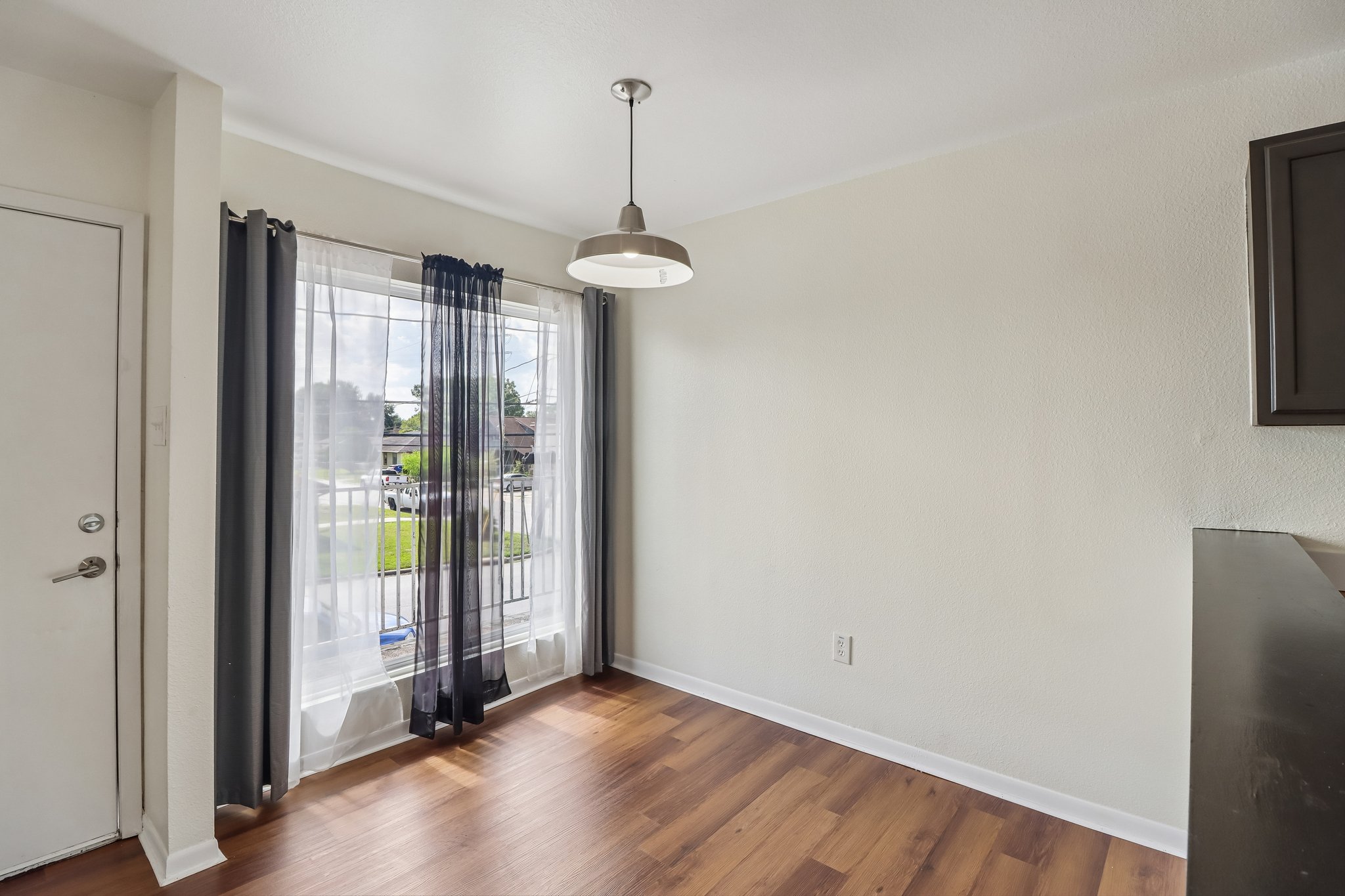 Hughes St-S1408-008.jpg