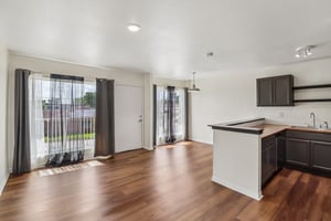Hughes St-S1408-005.jpg