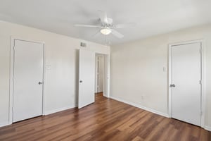 Hughes St-S1408-015.jpg