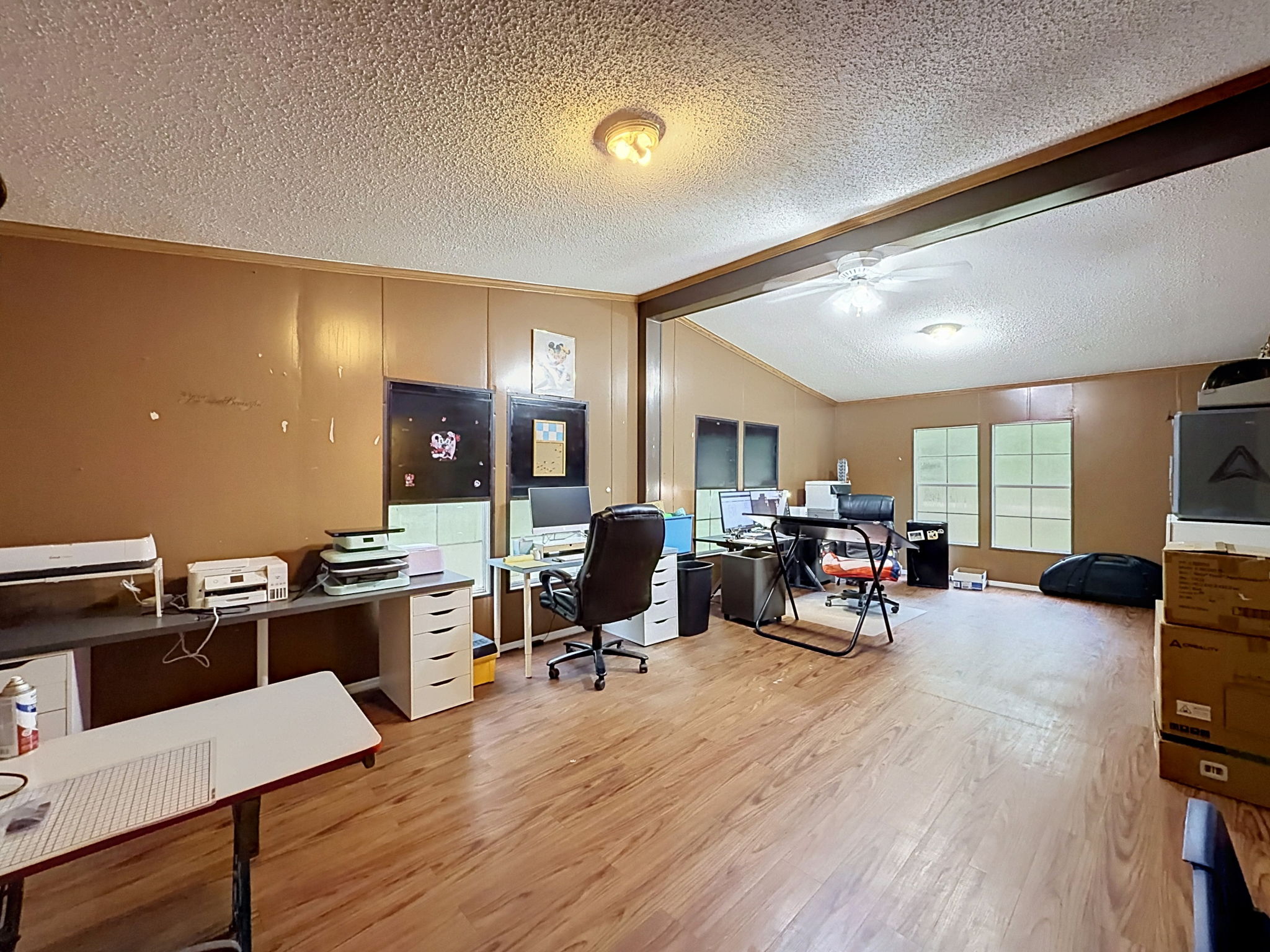  Photo 68
