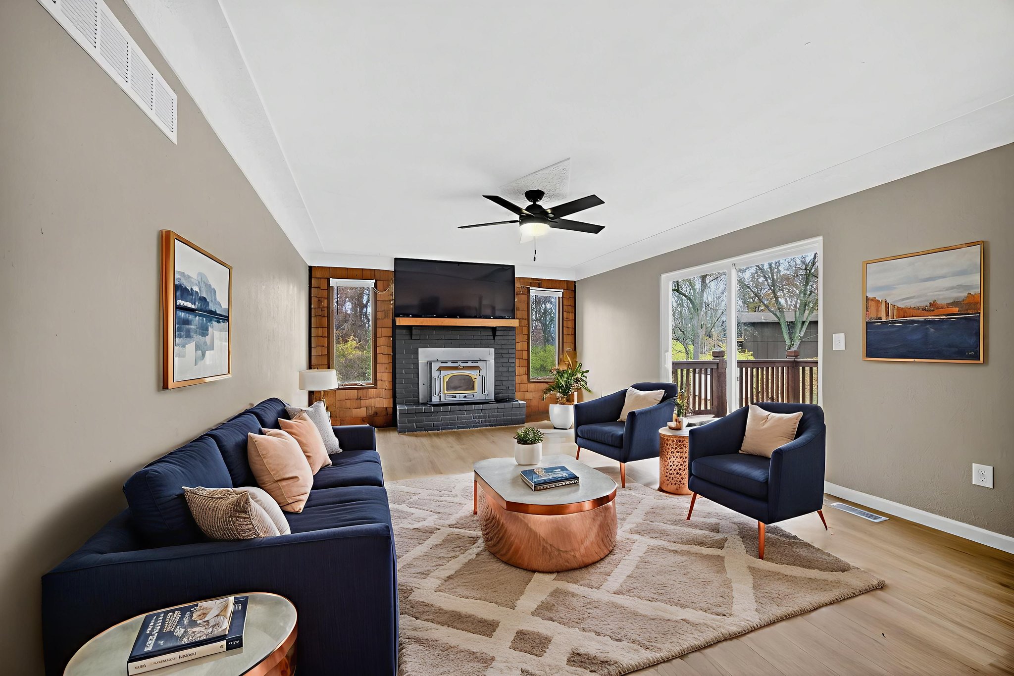 LUND1533 virtually staged.jpeg