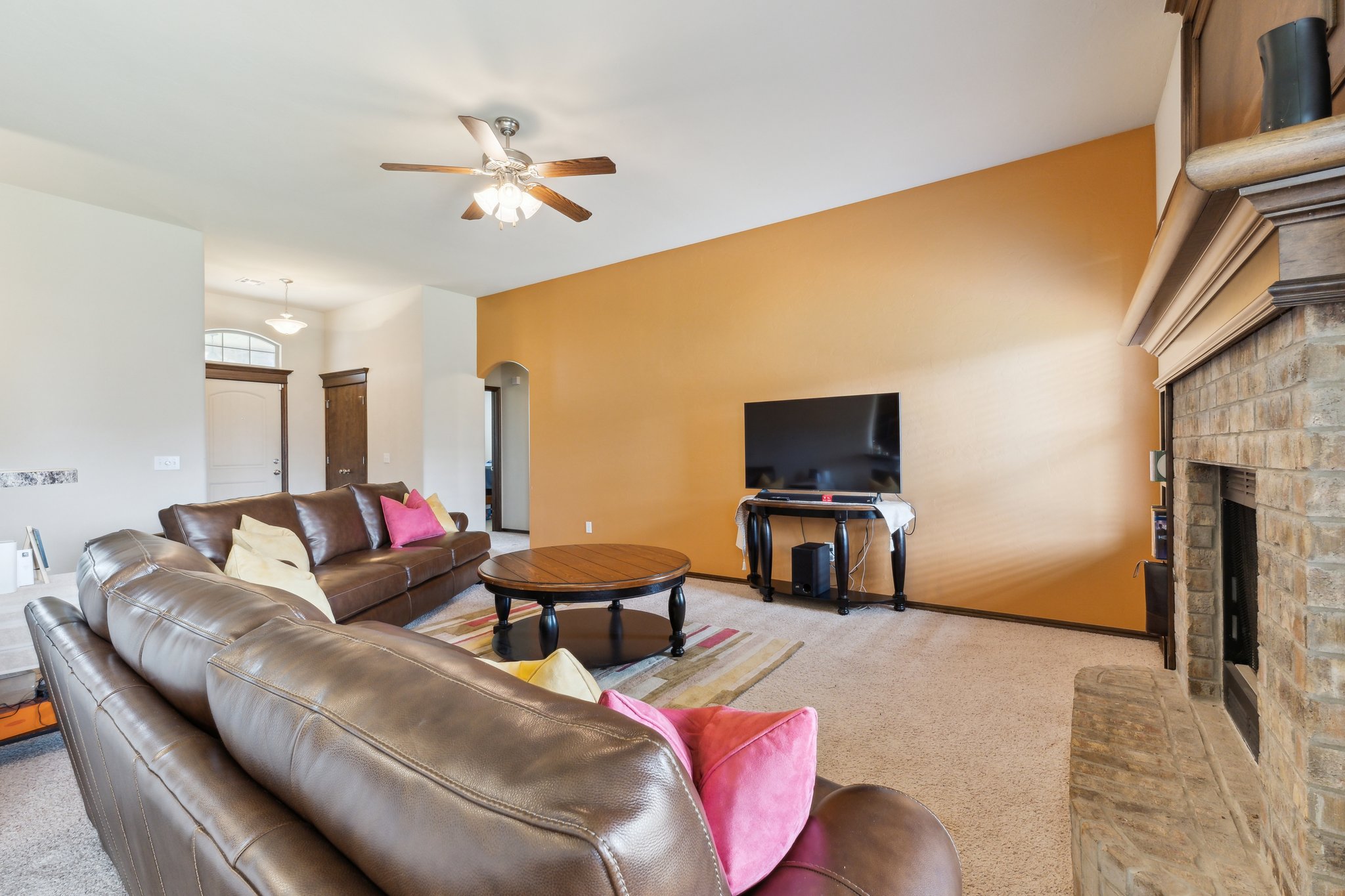 1409 Jordan Dr_009.jpg