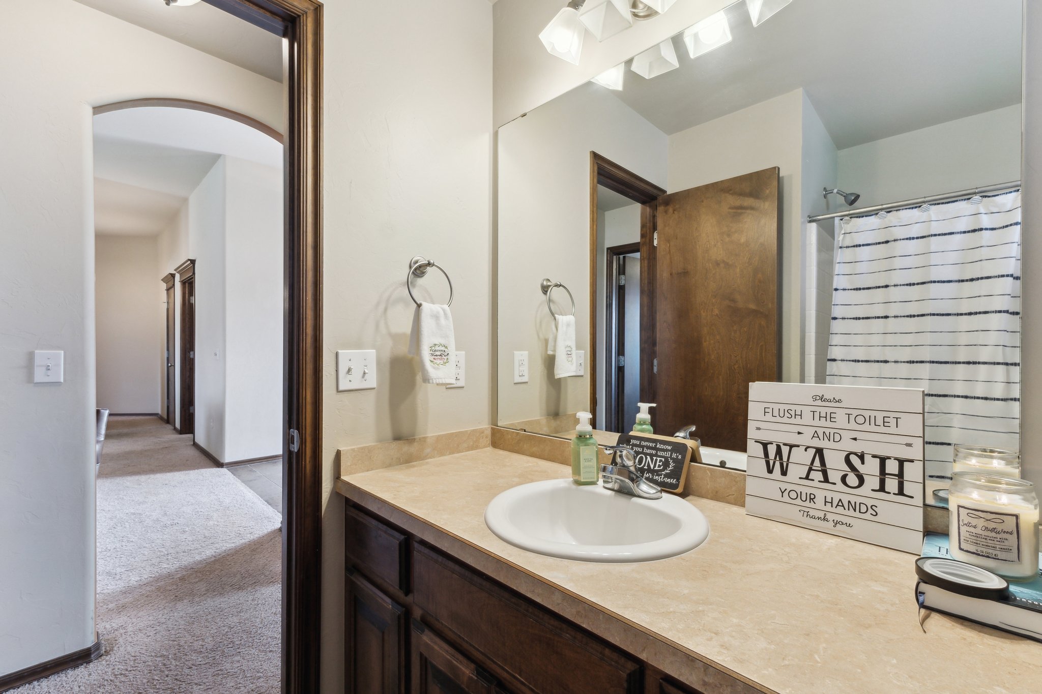 1409 Jordan Dr_030.jpg