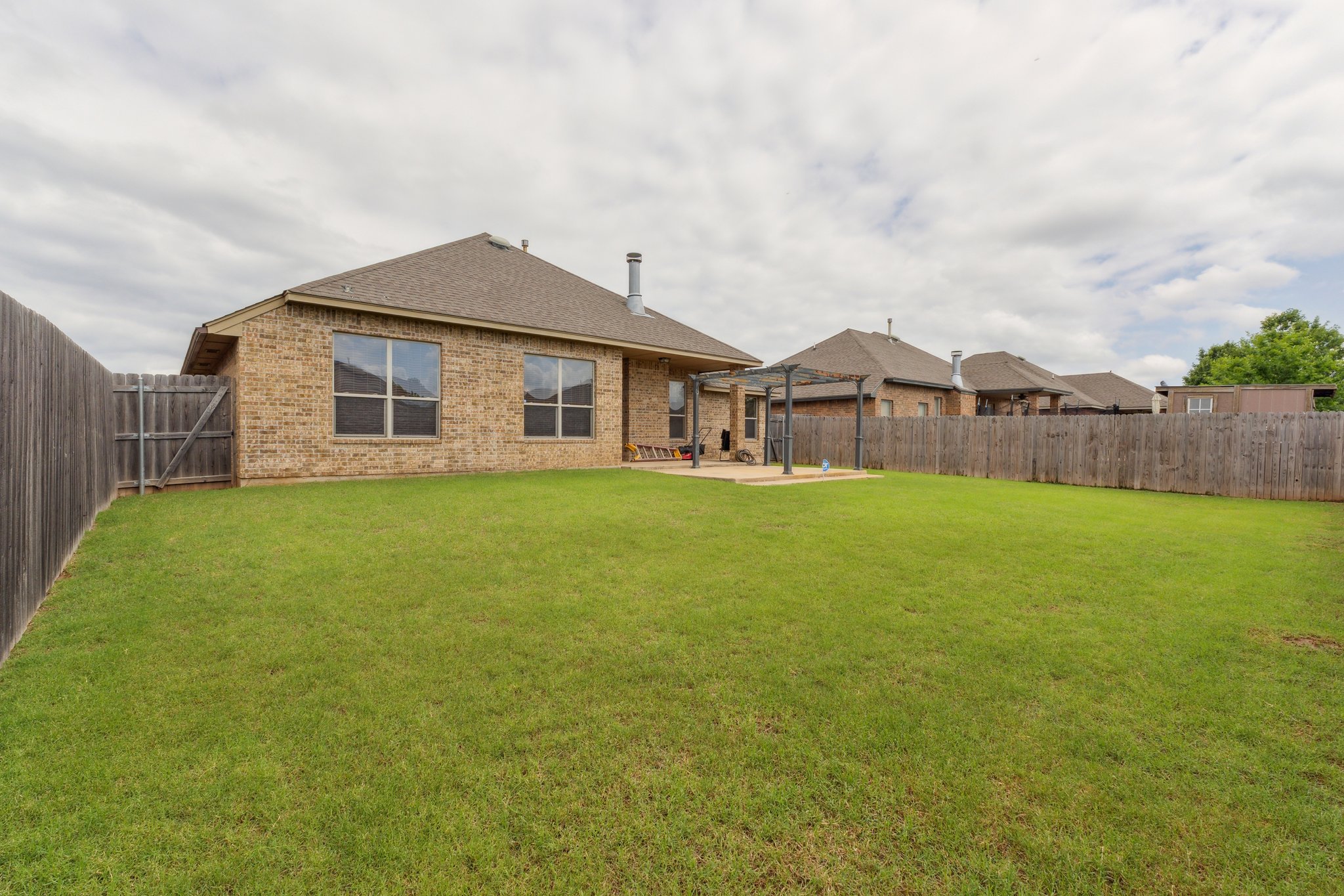 1409 Jordan Dr_038.jpg