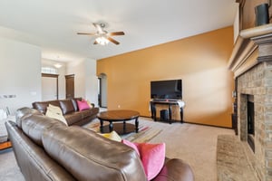 1409 Jordan Dr_009.jpg