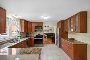  Photo 15