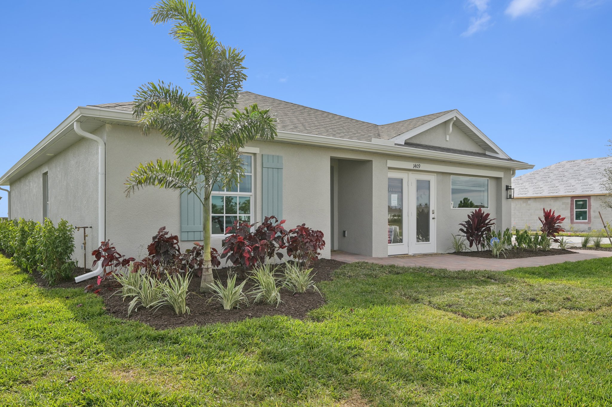 Mableton Dr-S1501-002.jpg