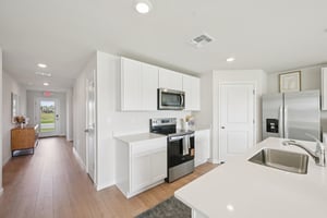 Mableton Dr-S1501-010.jpg