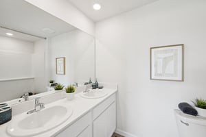 Mableton Dr-S1501-017.jpg