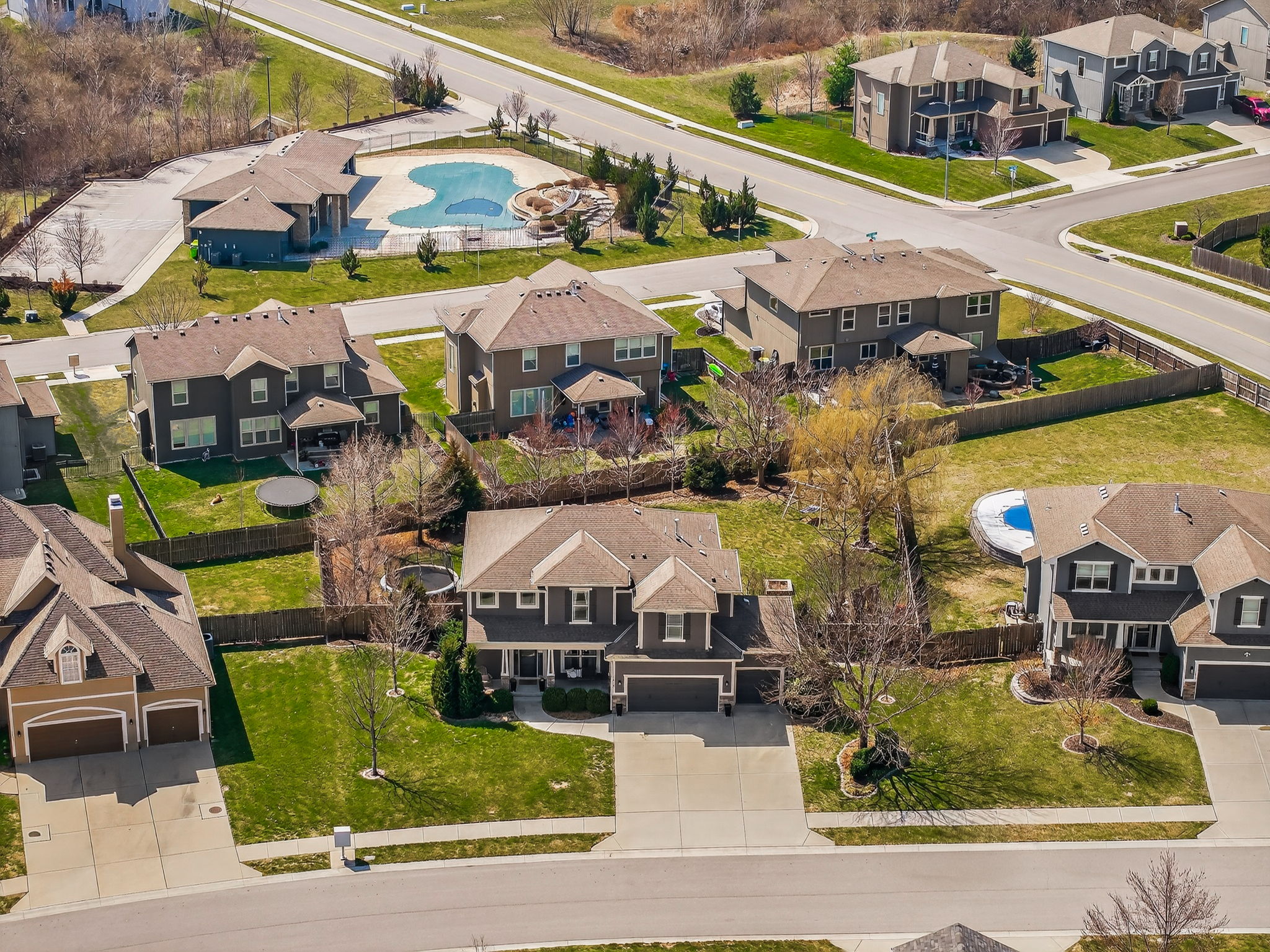 1409 SW Whistle Dr-013