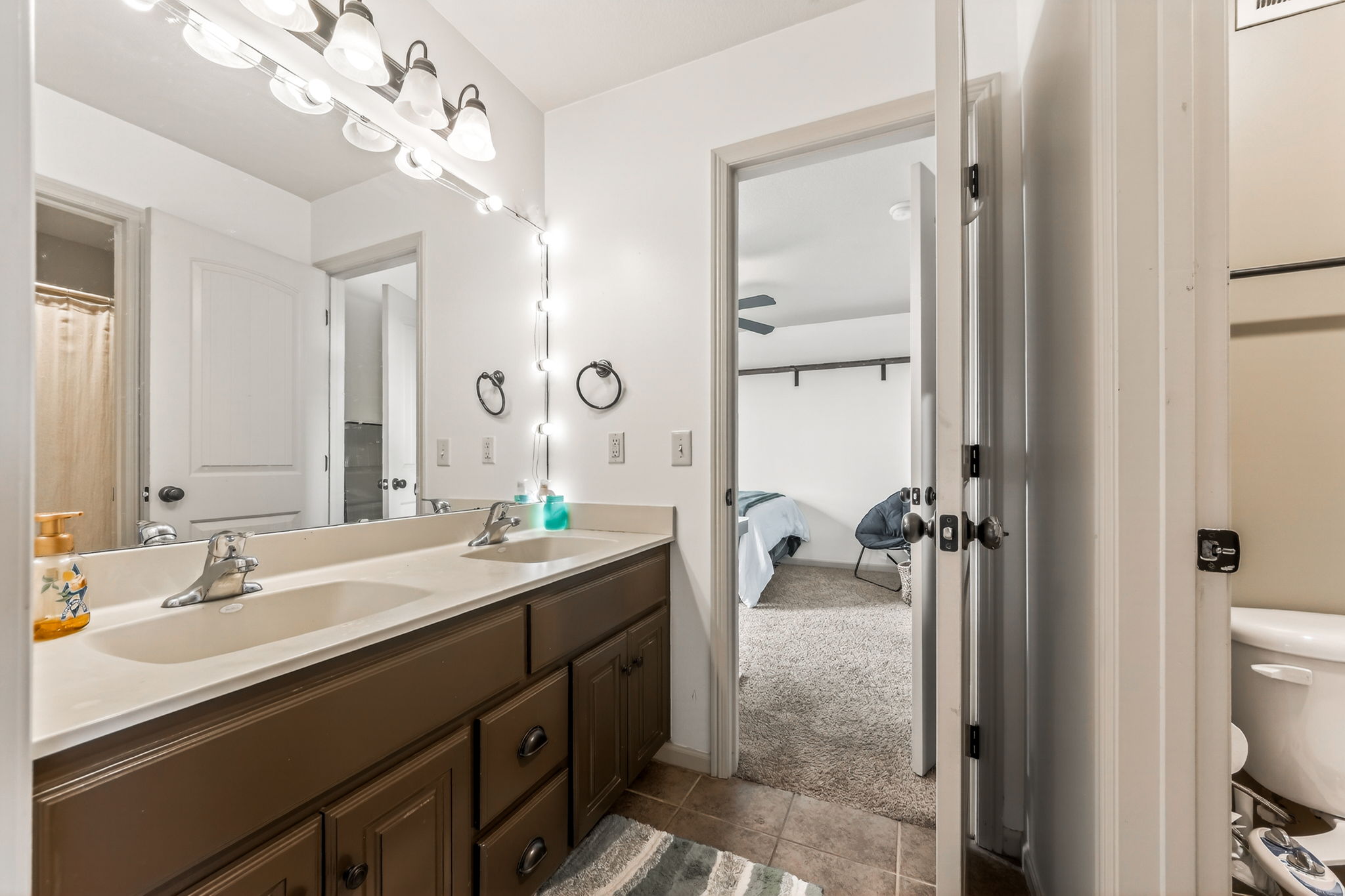 1409 SW Whistle Dr-041