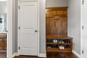 1409 SW Whistle Dr-026