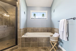 1409 SW Whistle Dr-034