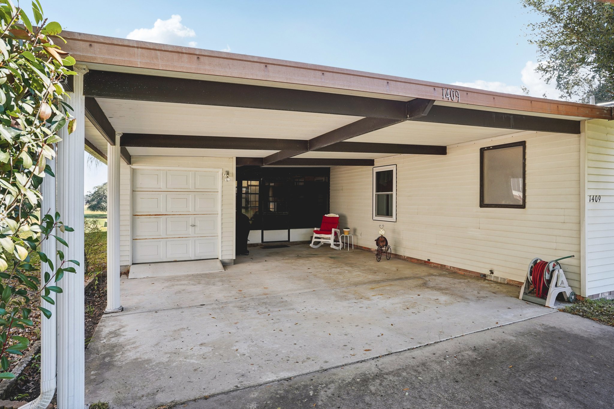 Torrey Pines Dr-S0701-004.jpg