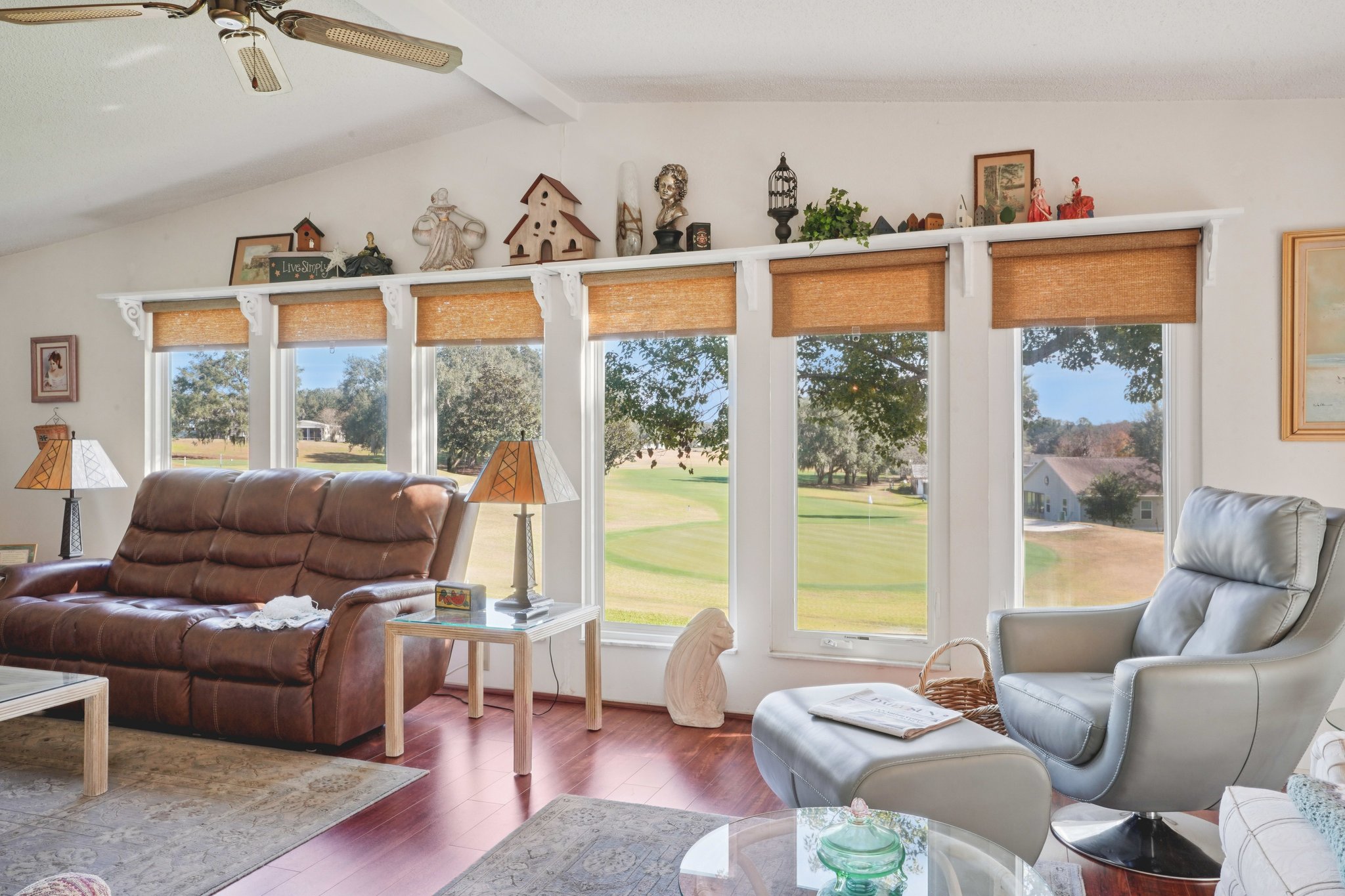 Torrey Pines Dr-S0701-010.jpg