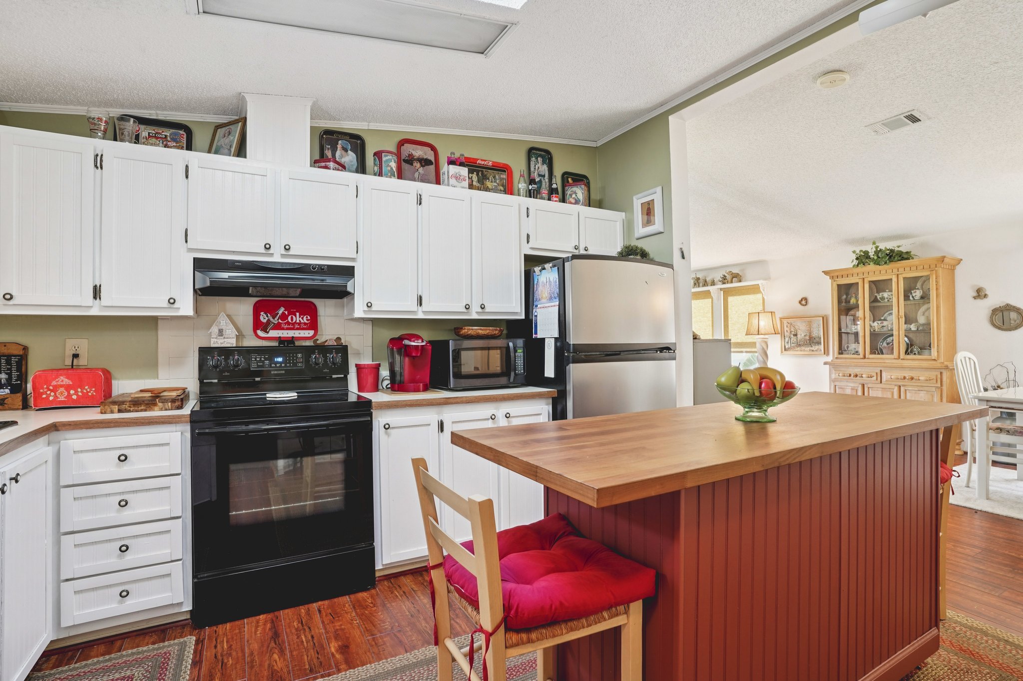 Torrey Pines Dr-S0701-016.jpg