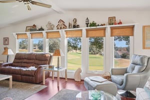 Torrey Pines Dr-S0701-010.jpg