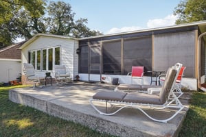 Torrey Pines Dr-S0701-043.jpg