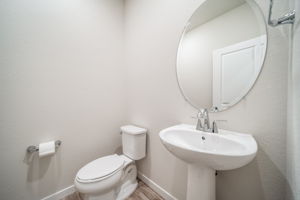  Photo 31