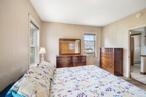 141 Bellman Ave, Warwick, RI 02889, USA Photo 25