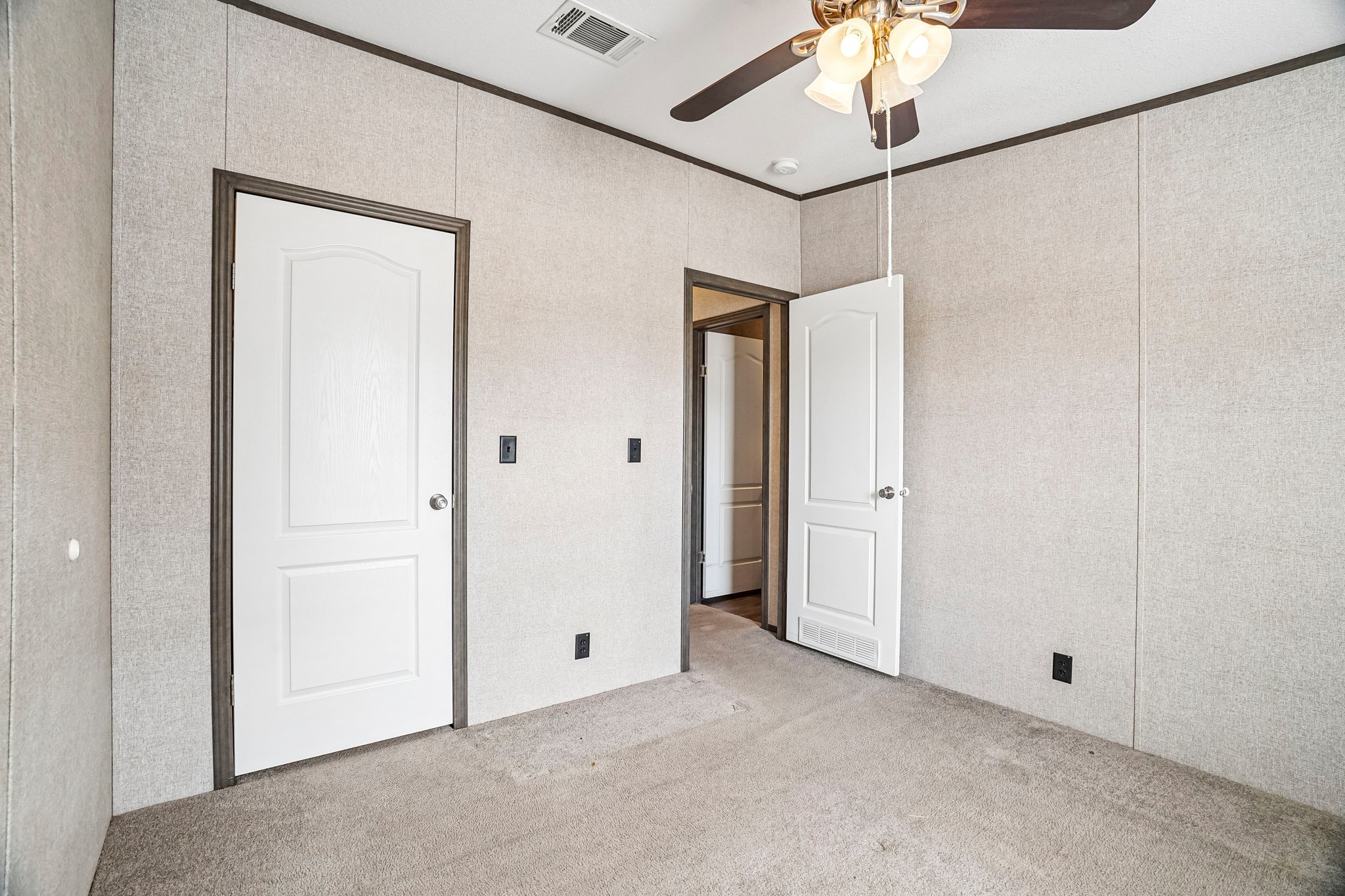 Bossier St-S1709-028.jpg