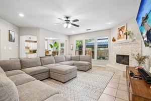 Claywell Dr-S2406-014.jpg