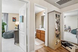 Claywell Dr-S2406-031.jpg