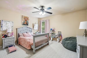 Claywell Dr-S2406-035.jpg