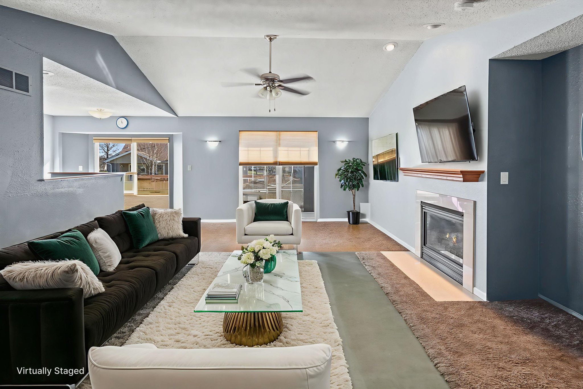 Harris_001 virtually staged.jpeg