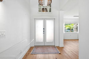 Interiors (1)