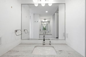 Interiors (44)