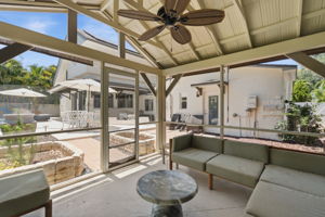 Rear Exteriors (7)
