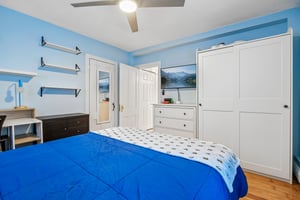 Hale St 2-S1408-017.jpg
